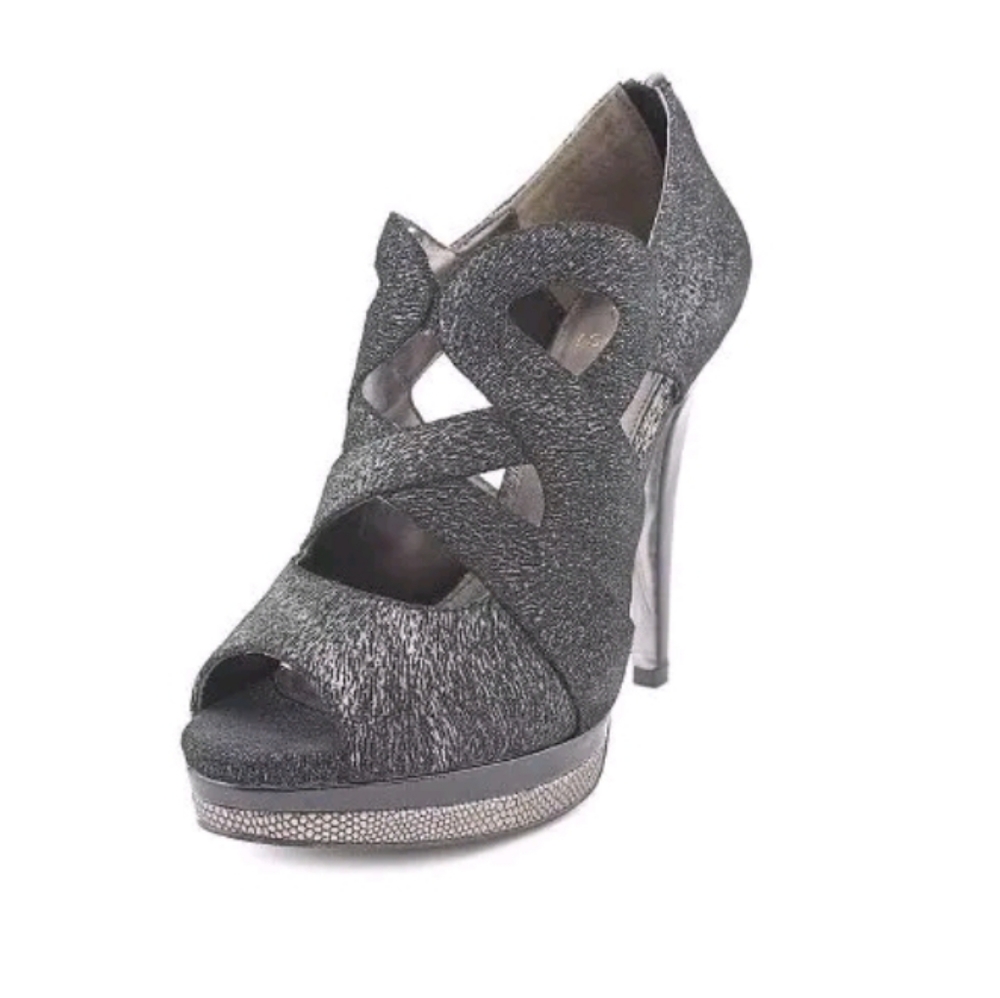 Isola Dallan Metallic Black Silver Platform Leather Heels Size 9
